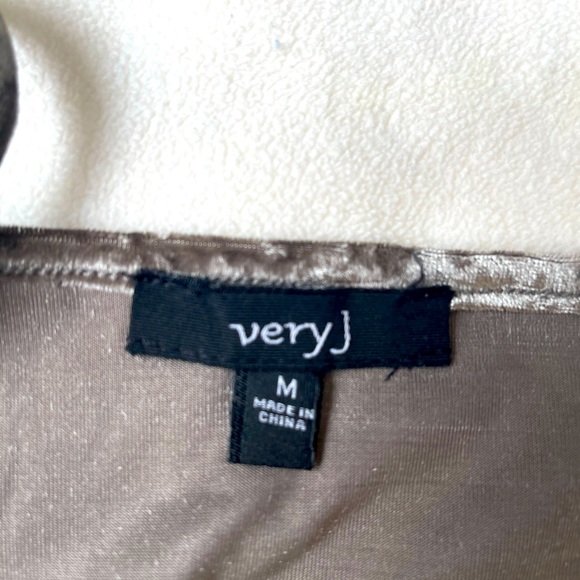 Velvet Plunging V bodysuit - Sz M - Picture 5 of 7